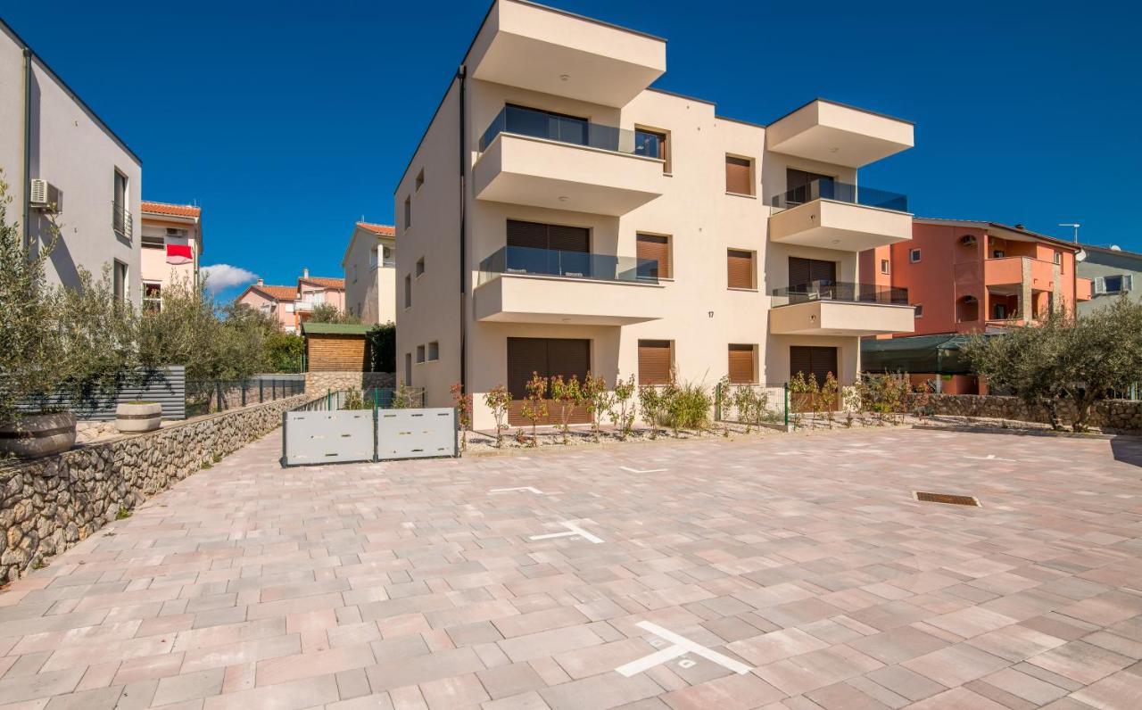 Apartments Sunrise Krk Krk Town Buitenkant foto